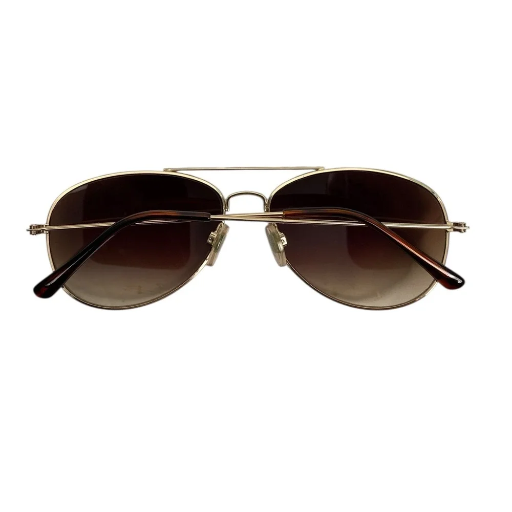 Dockers Aviator Sunglasses Gold Frame Brown Gradient Lenses UV Protection D14Q‎